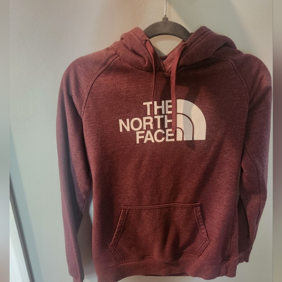 Women's north face hoodie maroon - Picture 5 of 5